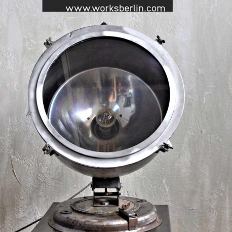 vintage industrial lighting
