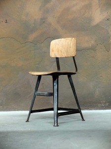 rowac, vintage fabrikstuhl, industriedesign möbel, industriemöbel, vintage stuhl, shabbychic stuhl,, vintage fabrikstuhl, industriestuhl, fabrikstühle