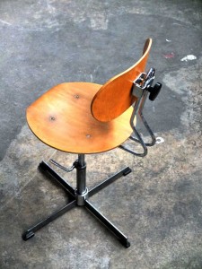 vintage industriemöbel, vintage industrie möbel, vintage industriedesign, fabrikstuhl, fabrikstühle, industriestuhl, industriestühle, loft möbel, loftdesign, worksberlin, works berlin, vintage sideboard, vintage tisch, vintage designmöbel, rowac