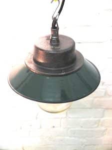 Fabriklampe, Industrielampe, Fabriklampen, Industrielampen, vintage industriedesign möbel, vintage industrie design möbel, vintage möbel berlin, retro möbel berlin, loftmöbel, loft möbel, besondere lampen, shabby chic möbel berlin, industrial möbel berlin, industrial furniture style, vintage industrial style berlin, möbel berlin, furniture berlin, vintage furniture design berlin, echtes industriedeisgn möbel, retro chic, retro möbel, retro furniture, works berlin fabriklampen und möbel im echten industriedesign, factory light, vintage factory lights, works berlin, vintge fabriklampe, vintage industrielampe, vintage fabriklampe berlin, vintage industrielampe berlin, vintage factory lights, emaillierte fabriklampe, vintage hängelampe, industriedesign berlin, vintage industriedesign berin, vintage fabriklampe berlin, shabby chic, einrichtungen für lofts, works berlin, worksberlin.com