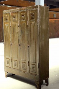 vintage spind, vintage schrank, vintage industriespind, industriedesign, arztschrank, industrie design, shabby chic, fabrik spind, abgebeizter spind, metalspind vintage, vintage metallspink, vintage metallschrank, vintage metall schrank, works berlin, industriemöbel berlin, möbel im industriedeign berlin, loftdesign, industrielook, worksberlin