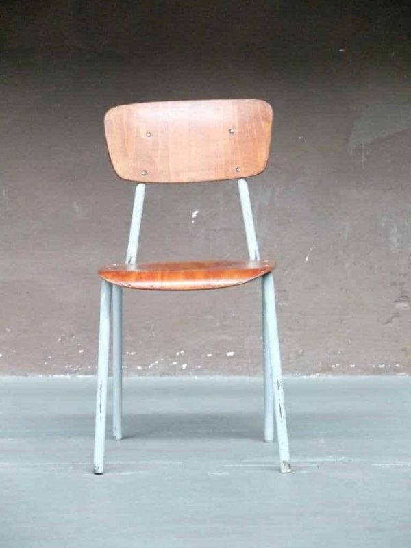 Vintage Stuhl/ Auditoriumstuhl/ Fabrikstuhl/ Industriestuhl