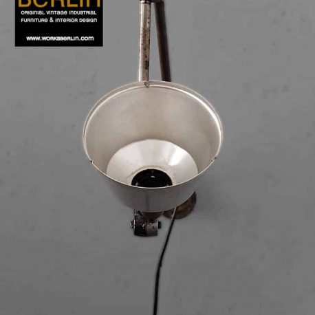 vintage Scherenlampe, industrie scherenlampe, Reif Schreibtischlampe, vintage scherenlampe, scherenlampe industriedesign, industrielle scherenlampe,möbel industriedesign, vintage industriedesign, works berlin, industrial urban furniture, urban industrial furniture berlin, works berlin, midgard