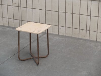 Industriehocker, industrie barhocker, industrie beistelltisch, industrielle hocker, industrielle barhocker, industrielle hocker, industrielle barhocker, fabrikhocker, industriedesign hocker, industriedesign barhocker, industrielle bareinrichtung, industriedesign hocker, industriedesign stuhl, industrieller stuhl, industriedesign möbel