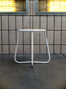 Industriehocker, industrie barhocker, industrie beistelltisch, industrielle hocker, industrielle barhocker, industrielle hocker, industrielle barhocker, fabrikhocker, industriedesign hocker, industriedesign barhocker, industrielle bareinrichtung, industriedesign hocker, industriedesign stuhl, industrieller stuhl, industriedesign möbel