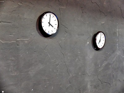 fabrikuhr, industrieuhr, industriedesign, industriedesign uhr, loftesign, worksberlin, works berlin, vintage industriedesign, vintge möbel berlin, retro design berlin, www.worksberlin.com, alte wanduhr,
