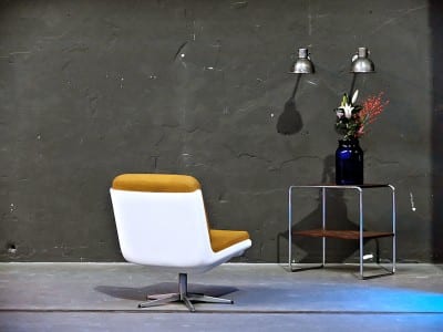 works berlin restauriert und verkauft originale vintage Industriemöbel Industriedesignmöbel original vintage industrial furniture online and in Berlin, industrial furniture worksberlin, industriedesign möbel works berlin, industriemöbel works berlin, midcentury sessel, midcentury stuhl, mid century sessel, cocktailsessel, loungesessel, laungesessel, ddr sessel neu bezogen, vintage sessel, vintage loungesessel,