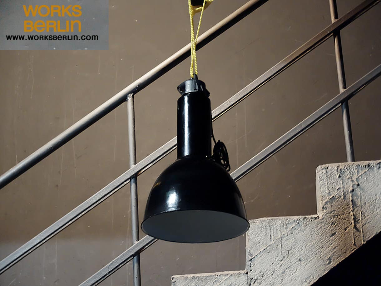 vintage retro bauhaus loft Bunkerlampe Industrielampe renoviert 