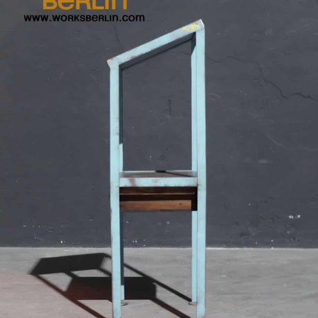 Industriepult, industrielles pult, industrieller pult, industriemöbel, industriedesign möbel, vintage industriedesign, möbel industriedesign, vintage industriedesign möbel, works berlin, industrial urban furniture, urban industrial furniture berlin, works berlin, www.worksberlin.com, industrial furniture, vintage industrial furniture, original vintage industrial furniture worksberlin