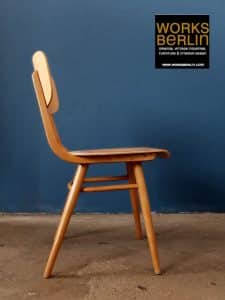 Diese vintage mid-century stühle von Ton sind im skandinavischen Look gehalten. alte mid-century stühle sind heute eine beliebte Sitzgelegenheit. Aus diesem Grund bietet worksberlin.com jetzt auch mid century möbel kaufen. Neben den vintage Industriemöbel zum kaufen findet Ihr auch tolle Fabriklampen zum kaufen. Vintage Stühle kaufen, vintage Stühle ton, mid-century stühle kaufen, mid-century stühle ton, shabby stühle kaufen, shabby mid century stühle kaufen, mid-century chairs, vintage mid century chairs, czech vintage chairs, czech mid century chairs
