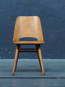 Mid Century Design Stühle von Ton - Mid Century & Industriedesign Möbel, Fabriklampen & Industriemöbel online und in Berlin jetzt kaufen - Beste Qualität, Klassische vintage Stühle, vintage stühle kaufen, shabby chic stühle kaufen, fabrikstühle kaufen, industriemöbel kaufen, industriedesign möbel kaufen, ton stühle vintage, retro möbel kaufen, retro vintage, retro vintage möbel kaufen, industrielook, retrodesign, industriedesign möbel works berlin, industrial furniture