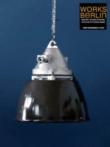 bunkerlampe, vintage bunkerlampe, alte bunkerlampe, fabriklampe, industriedesign,
