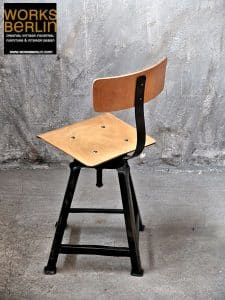 Fabrikstühle höhenverstellbar, Industriestühle, Industriemöbel, Fabrikstühle vintage, Industriedesign Möbel, industrial chairs, industrial furniture, vintage industrial furniture berlin, factory chairs