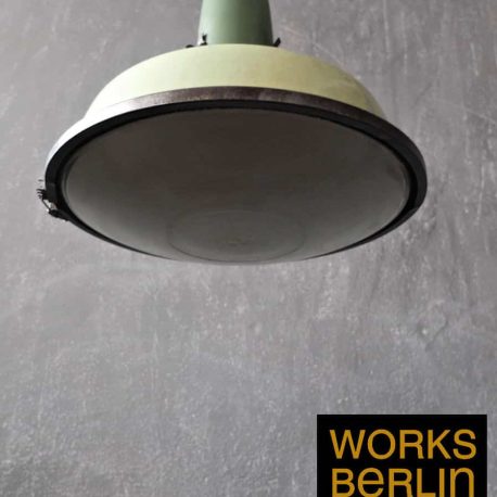 Fabriklampen/  Industrielampe alt vintage/  Industrial Leuchten
