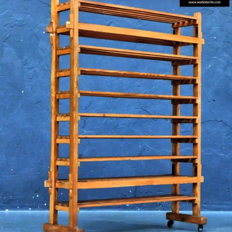Vintage Industriedesign Regal - industrielles Holzregal