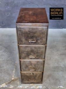 Vintage Industriemöbel aus Metall - Schubladen Schrank vintage