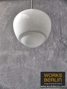 Detail: Industrielampe alt, weiß, kaufen