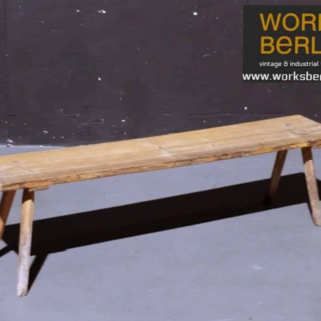 Holzbank aus Holz alt