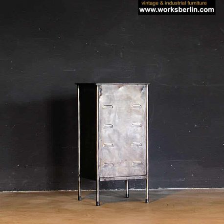hinten metall ablage industrial stil alt