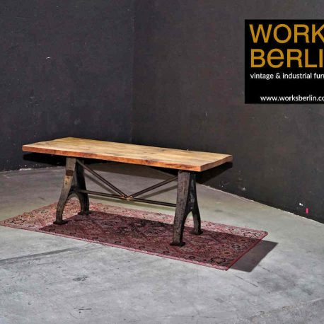 Tisch industrial