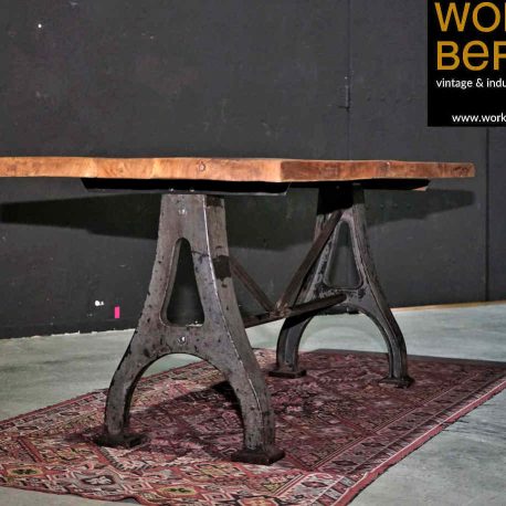 Industrial Chic Esszimmer Tisch