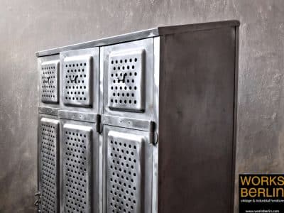 detailbild schrank metall industrial
