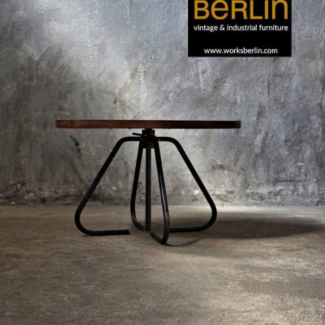 höhenverstellbarer industrial style tisch