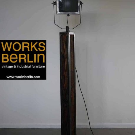 Unikate: Industrielampen - Industrielle Stehlampen, vintage Fabriklampen