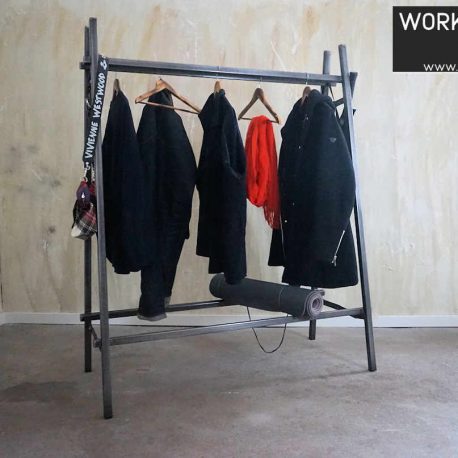 Industrial Garderobe