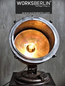 Industrieller Bdenscheinwerfer vintage industrielampen