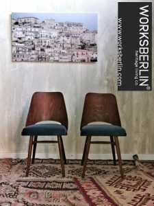 Set of 2 vintage chairs by Oswald Haerdtl