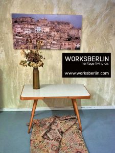 Onlineshop Jiroutek coffee table