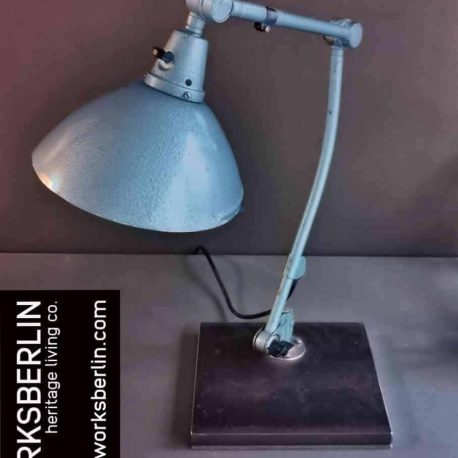blaue industrielampen