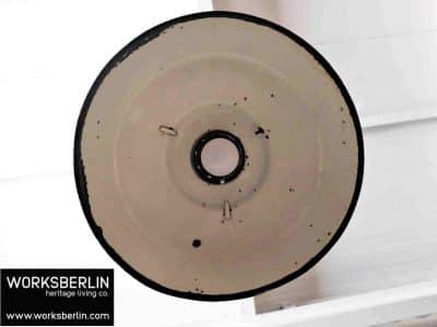 alte polnische fabriklampen