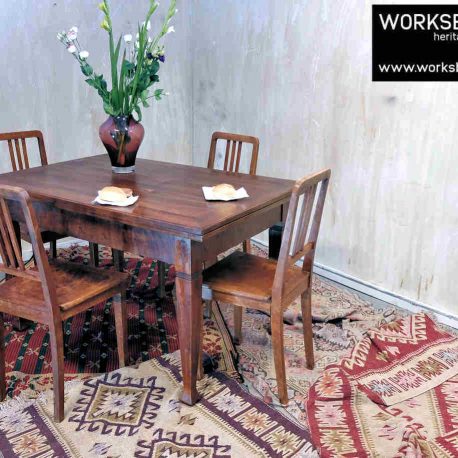 fabriktisch kneipentisch vintage alt