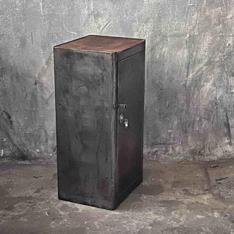 BEMEFA Industrie Design Vintage Craftsman Cabinet