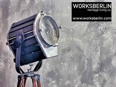 fernseher der ddr filmscheinwerfer vintage