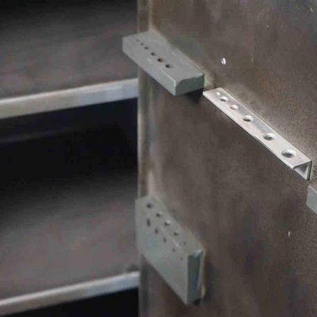massiver Metallschrank werkstattschrank rowac schrank aus metall