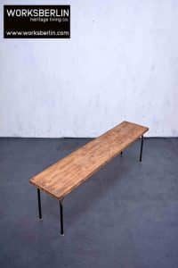 Industrielle Sitzbank aus Stahl und Holz
