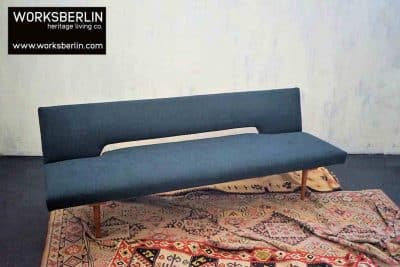 Vintage Designmöbel Miroslav Navratil klappbare Couch Sofa Tagesbett