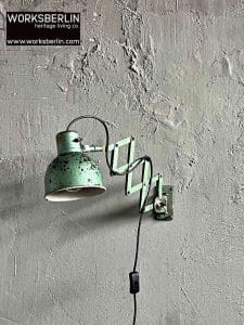Grüne vintage PHW Scherenlampe