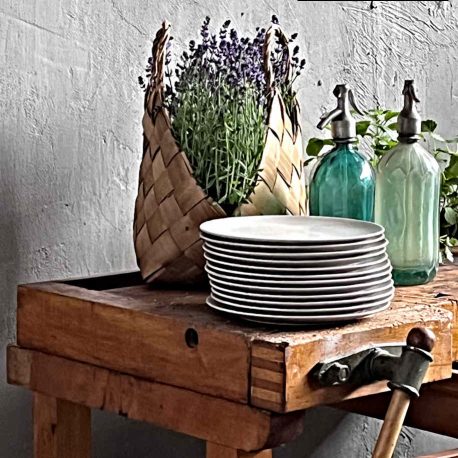 vintage furniture with THE twist for interior design projects