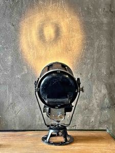 vintage filmscheinwerfer ddr