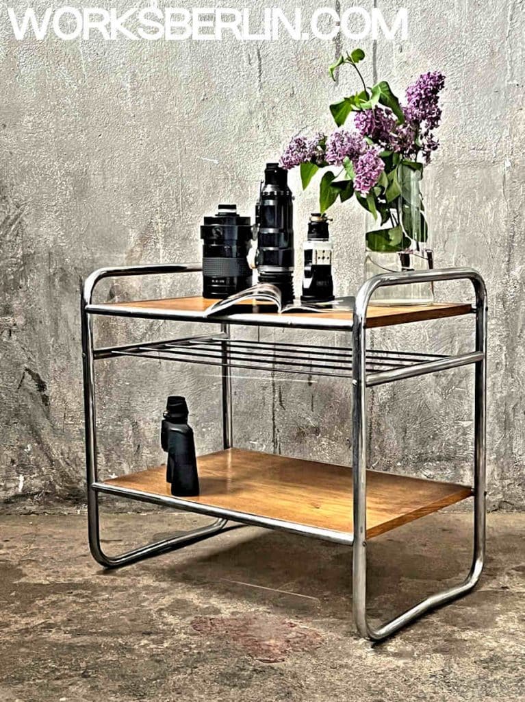 Bauhaus ArtDeco vintage Chrommöbel Kovona Großer vintage Bauhaus Beistelltisch von Kovona Industriemöbel