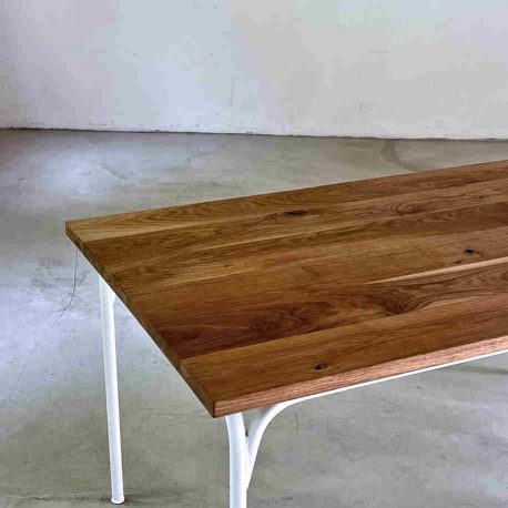 Industrial style tisch auf maß für gastro mit eichentischplatte