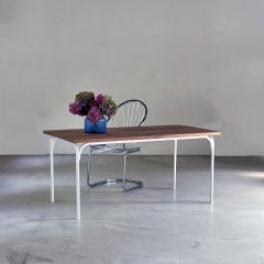 industrial bauhaus tische aus stahl und holz maßgeschneiderte tische