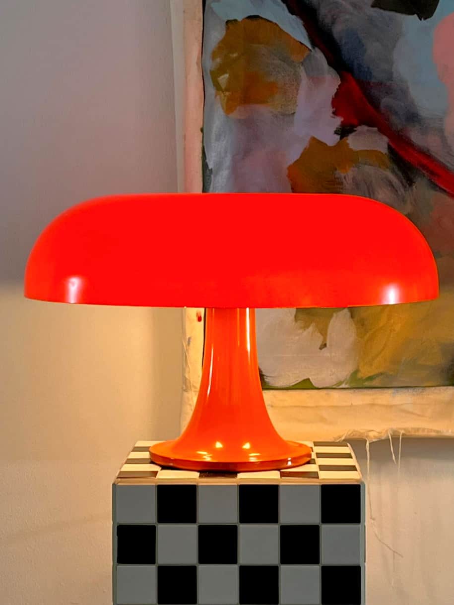 Nesso Tischleuchte aus Fiberglas Nesso Tischleuchte aus Fiberglas