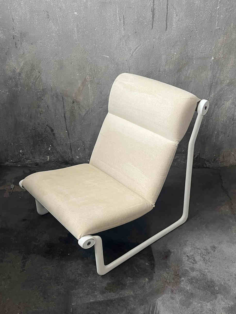 Hanah Morrisson Knoll International Sling Chair