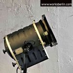 Scheinwerfer No. 3: industrieller scheinwerfer filmspot Scheinwerfer No. 3: industrieller scheinwerfer filmspot